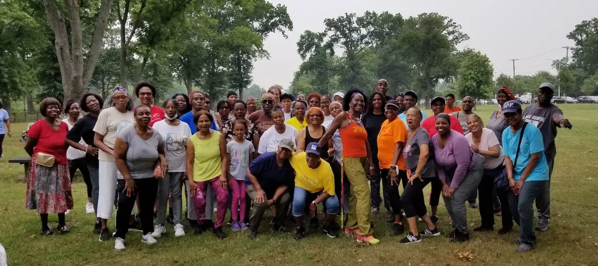 Group photo of volunteers at a park